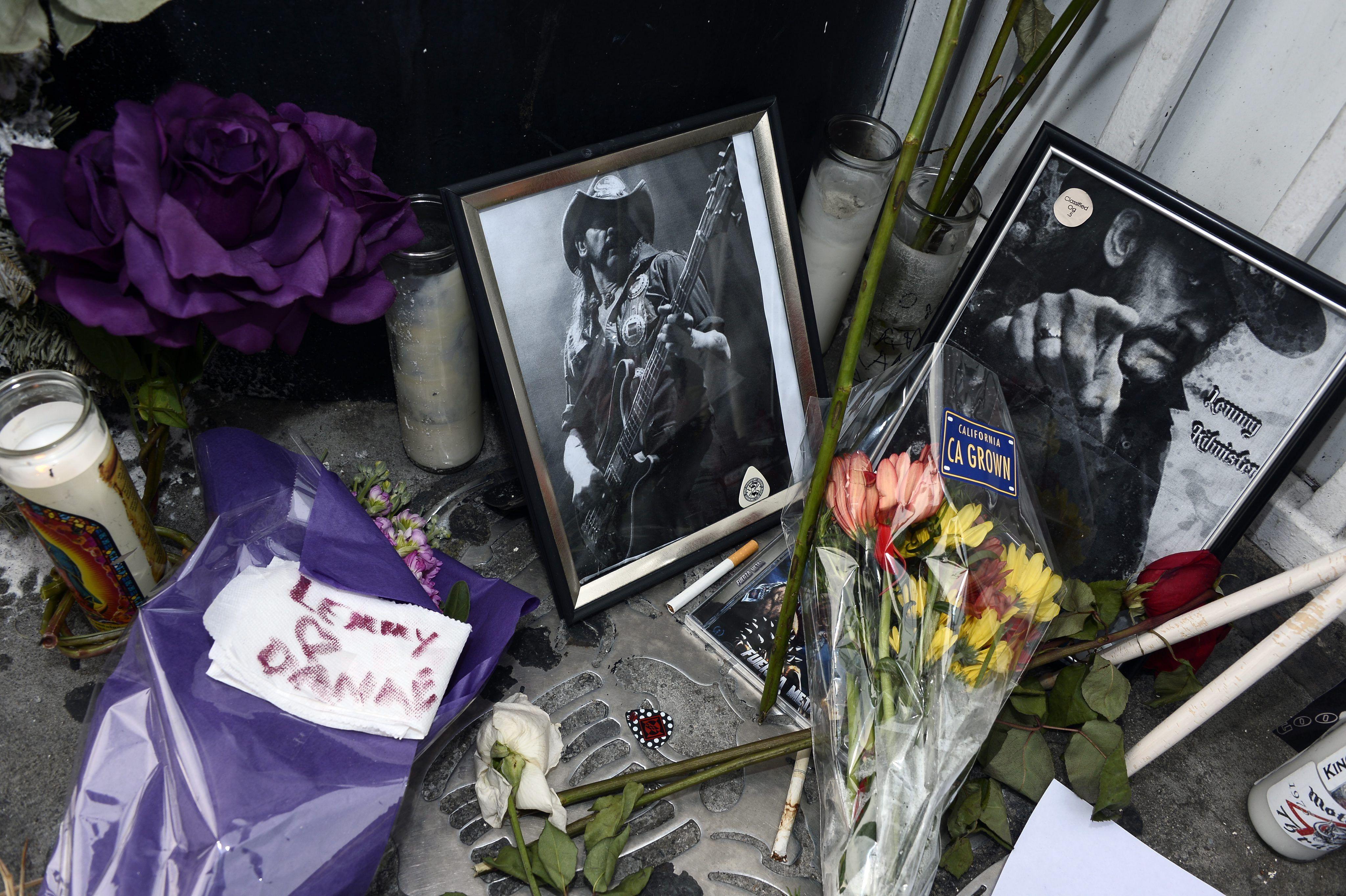 Die Welt Nimmt Abschied Von Motorhead Star Lemmy Kilmister