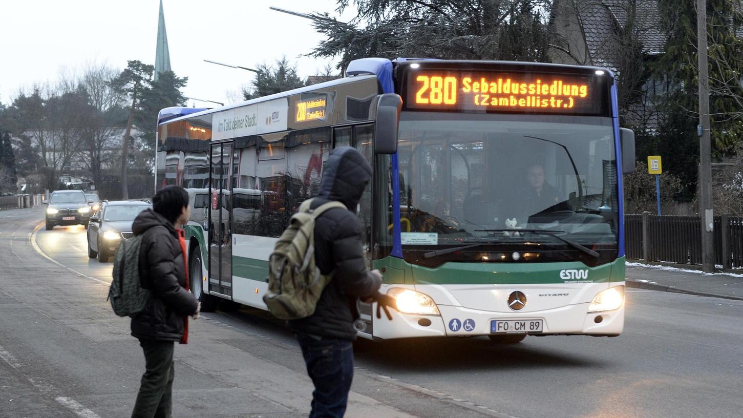 Erlangen: Neuer Bus-Fahrplan sorgt für Unmut