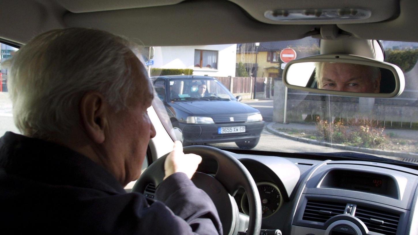 Fürth bietet Senioren Gutscheine für Verzicht auf Führerschein