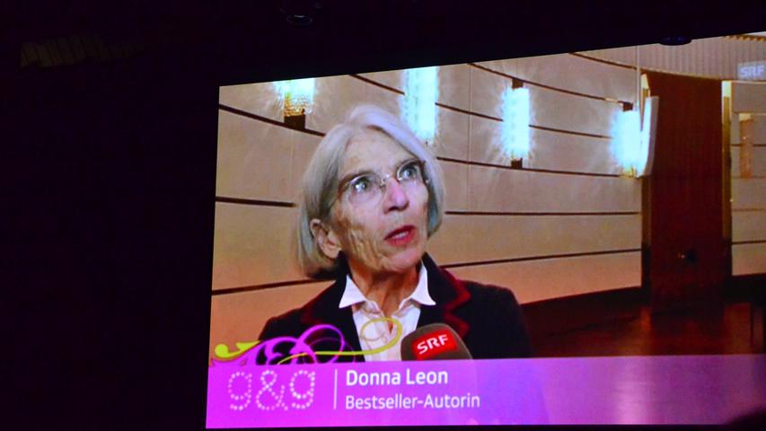 Ein besonderer Höhepunkt des Festivals wird die Lesung der berühmten Schriftstellerin Donna Leon in der Konzerthalle sein. Sie wird über die venezianische Gondel und über ihre Amore zu Italien sprechen.