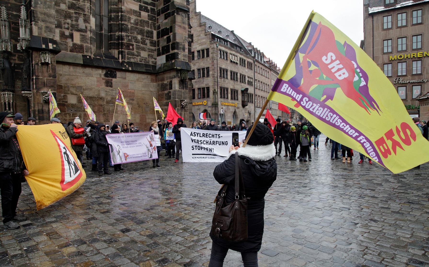 Demo gegen Frauengewalt: 
