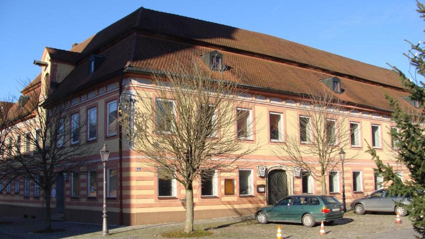 Stadt Berching wird Hotel zur Post kaufen