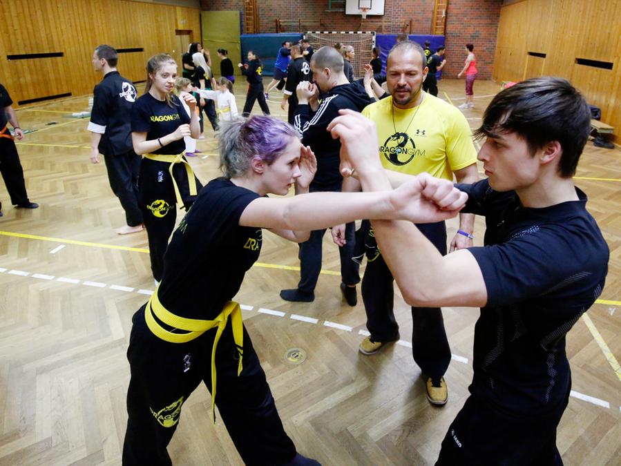 Selbstverteidigung Angst Ist Ein Schlechter Begleiter Rosstal Nordbayern De