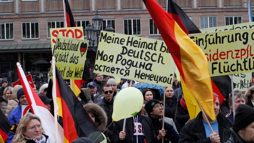 Einige Hundert kamen zur Demo der Russlanddeutschen