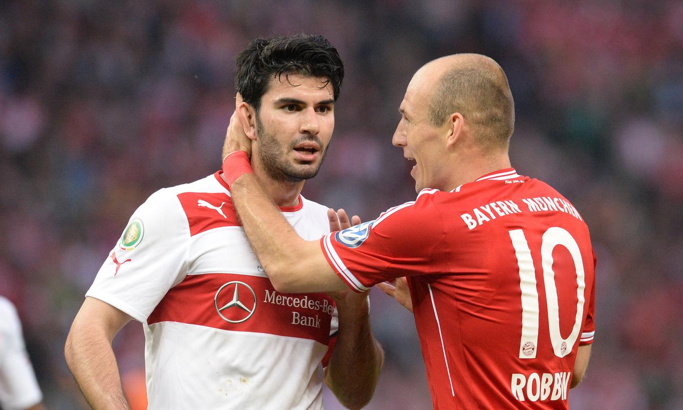 Serdar, willkommen im Team! Arjen Robben hat einen neuen Teamkollegen.
