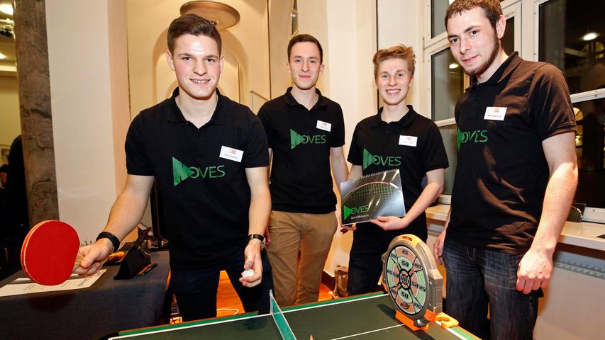 Platz 3! Sven Göpfrich, Marvin Lunz, Andreas Gebhardt und Adam Wagenhäuser entwickelten eine Sportanalyse-Software mit dem Namen "Moves".