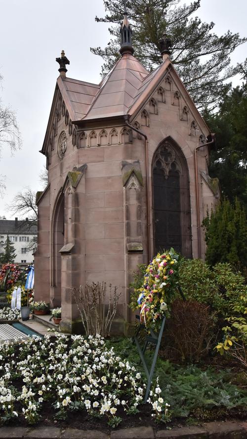 Trauerfeier in Stein: Graf von Faber-Castell beigesetzt