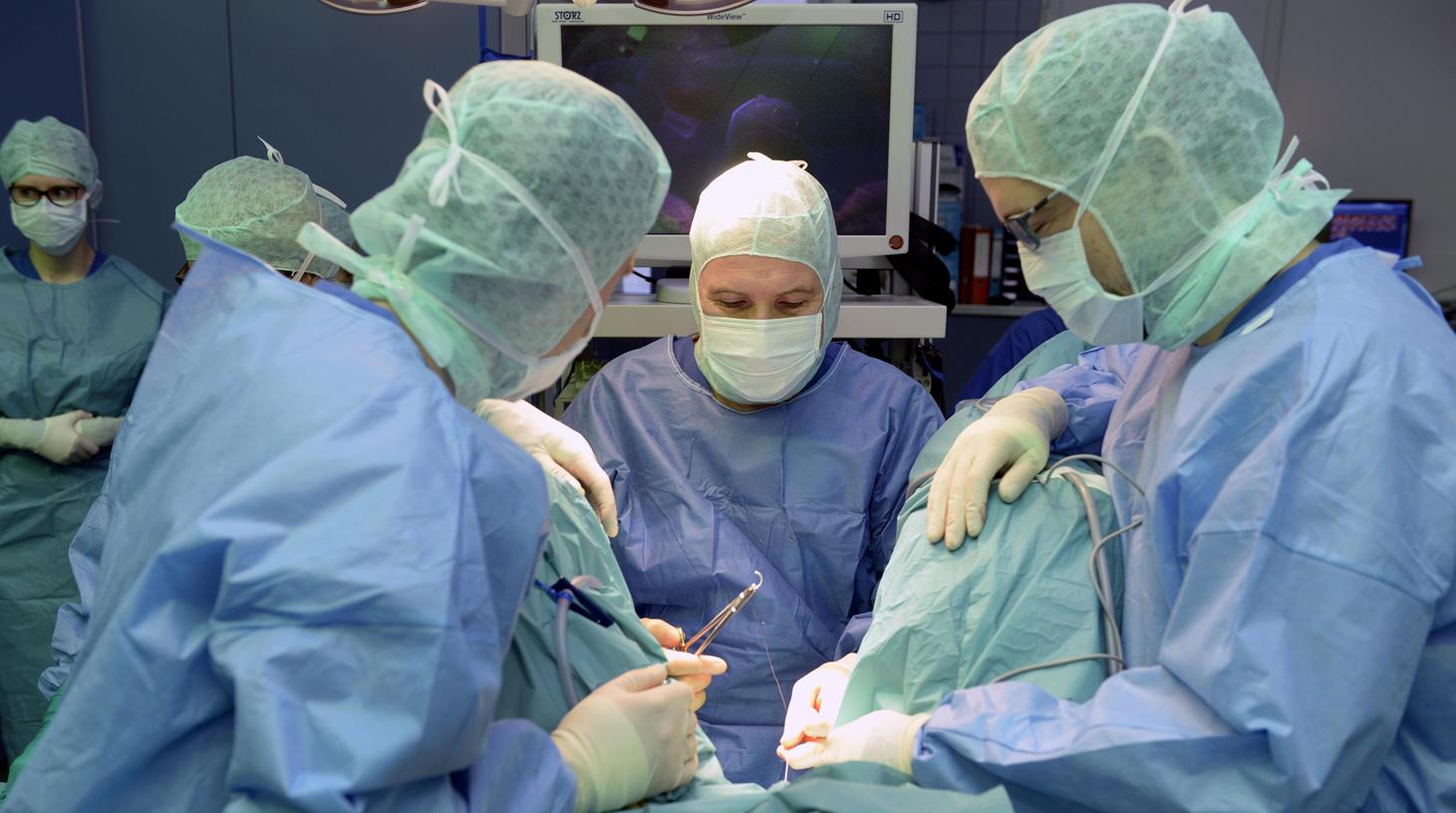 Gynäkologische Operationen:  Uniklinik Erlangen siegt im NZ-Klinikcheck