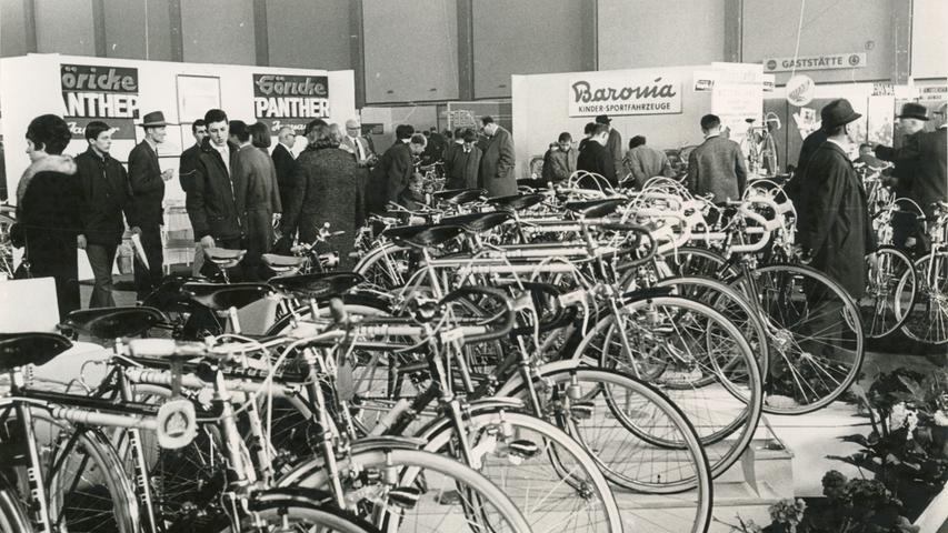 Am "Tag des Zweirades" erwartete die Besucher neben einer großen Auswahl an Fahrrädern...