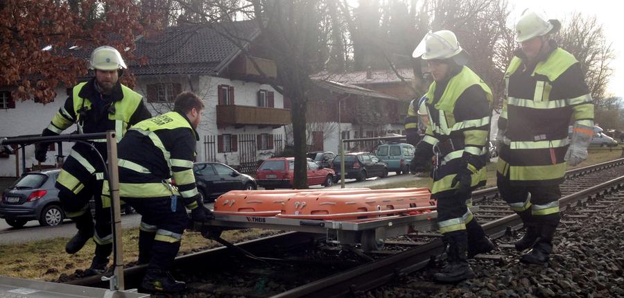 Zwölf Tote bei Zugunglück in Oberbayern