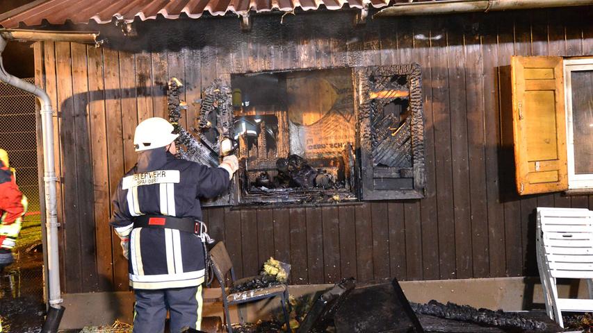 Sportheim auf Vereinsgelände des TSV Marloffstein ausgebrannt