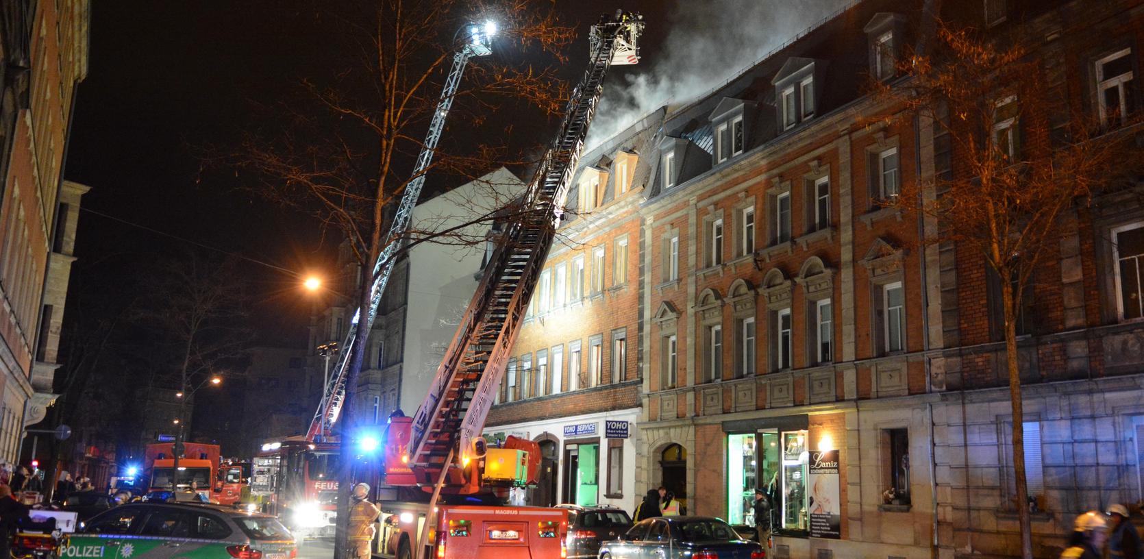 Alarm in der Waldstraße: Gleich zweimal hat es in der Nacht von Montag auf Dienstag gebrannt.