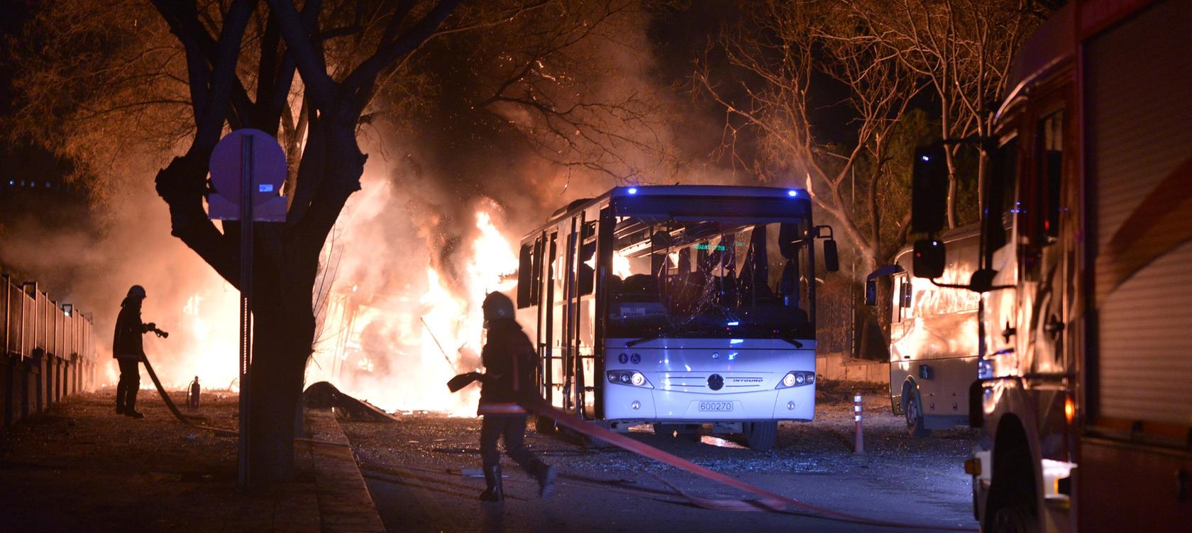Anschlag auf Militärkonvoi in Ankara: Dutzende Tote