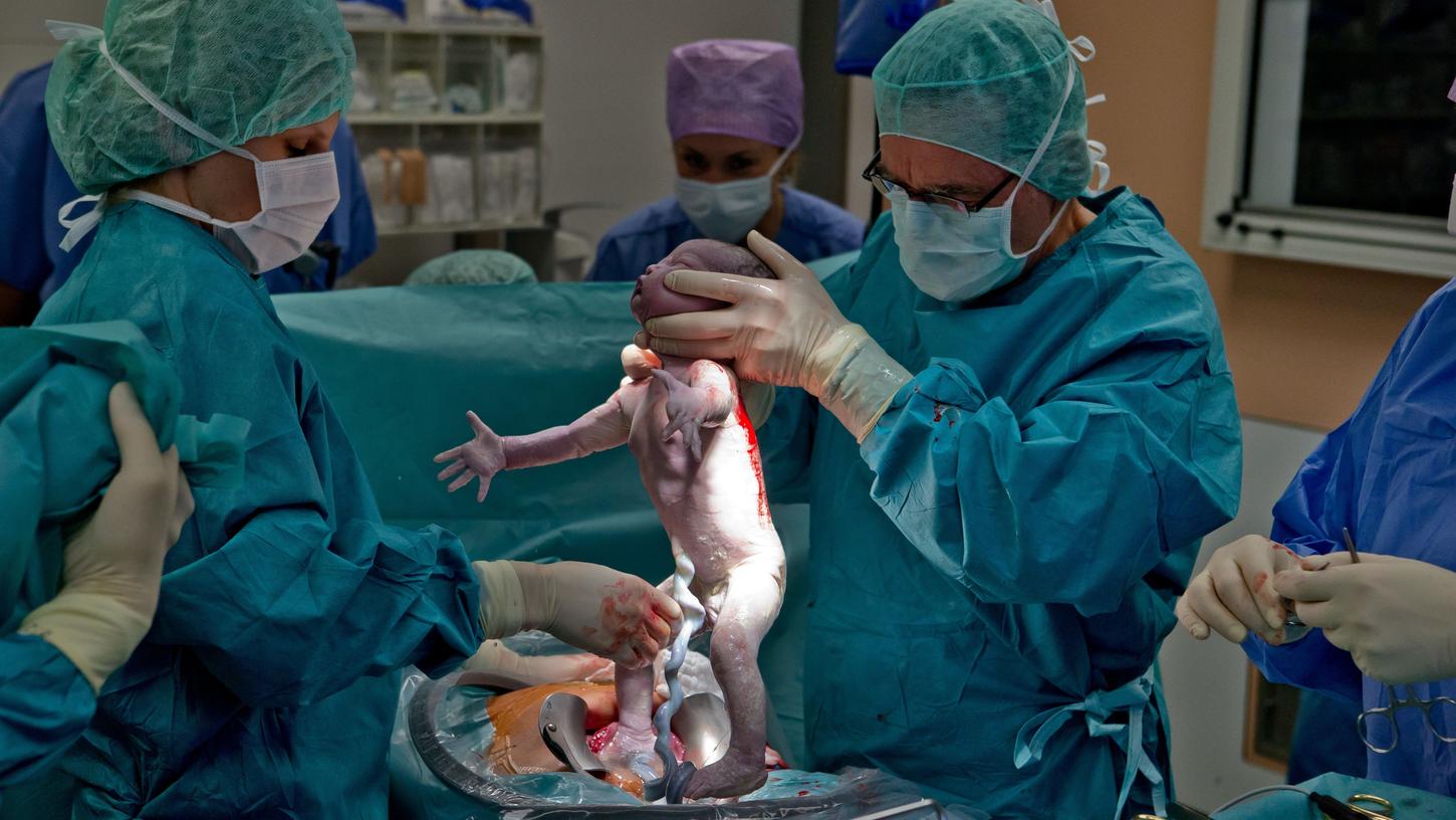 Geburtshilfe: Uniklinik Erlangen siegt im NZ-Klinikcheck