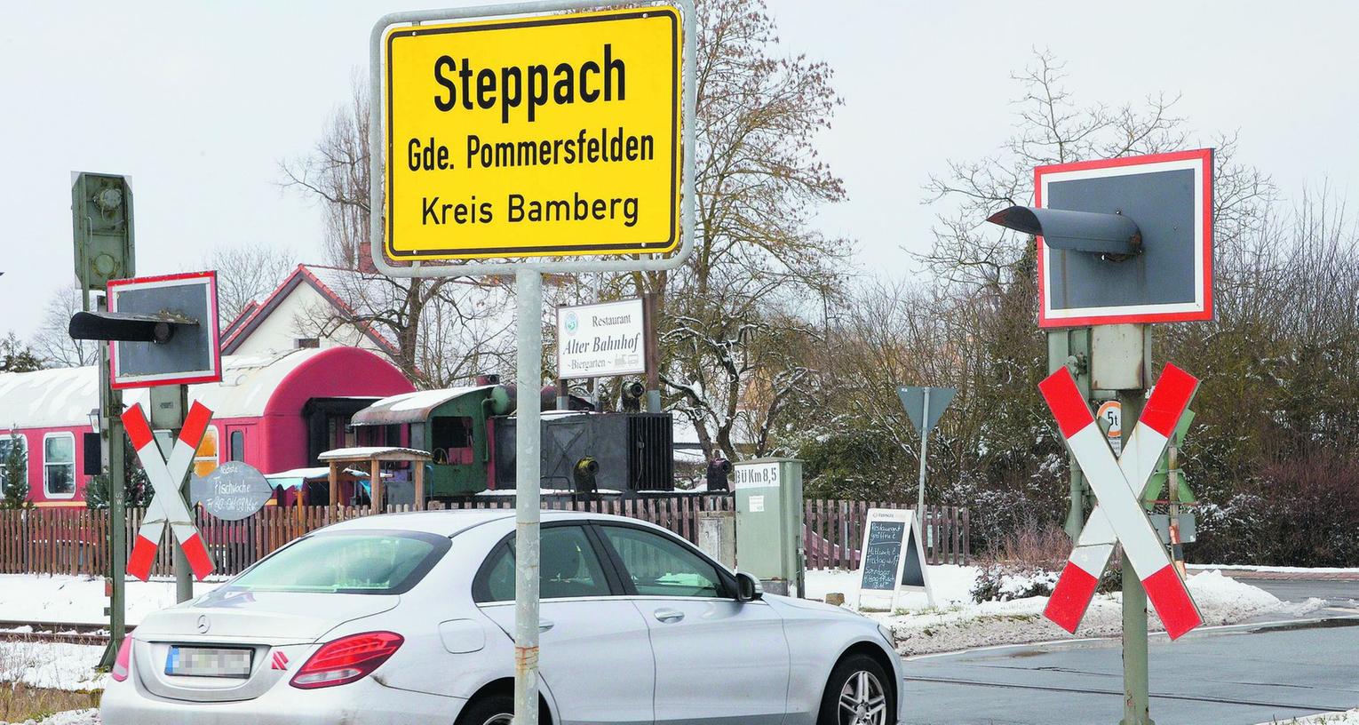 Bahnübergang bei Steppach ist wieder sicher