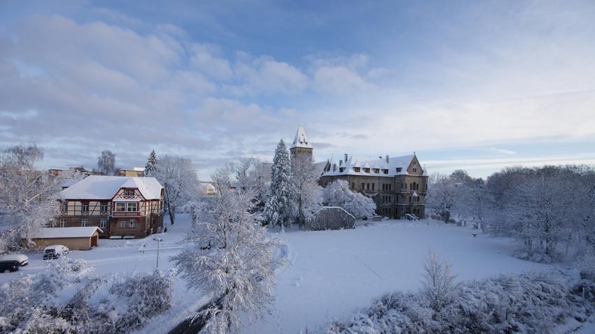 Ein Anblick wie aus dem Märchen: das Steiner Schloss im Schnee.