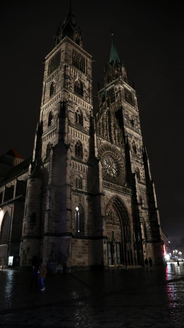 Nicht zu verwechseln mit der guten alten Lorenzkirche.