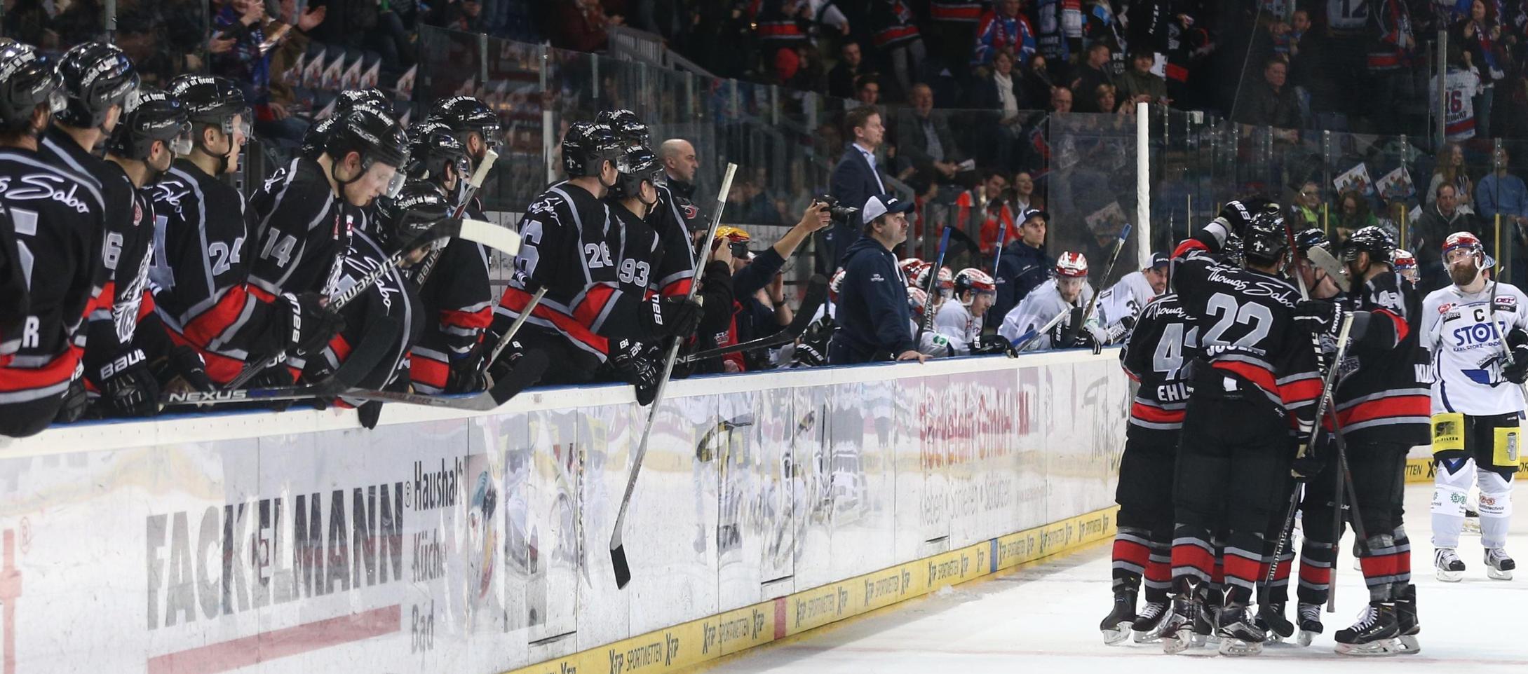 Ice Tigers Blick Zuruck Vor Den Playoffs Sport Nordbayern De
