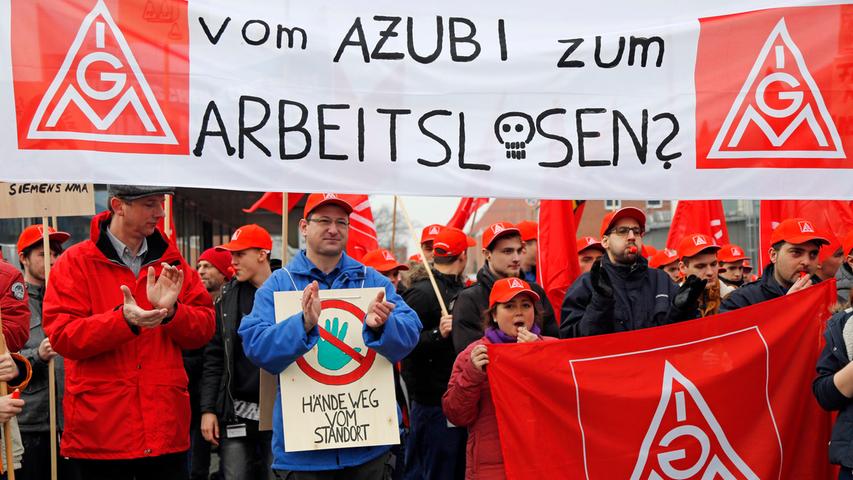 Angst vor Jobverlust: Siemens-Beschäftigte protestieren