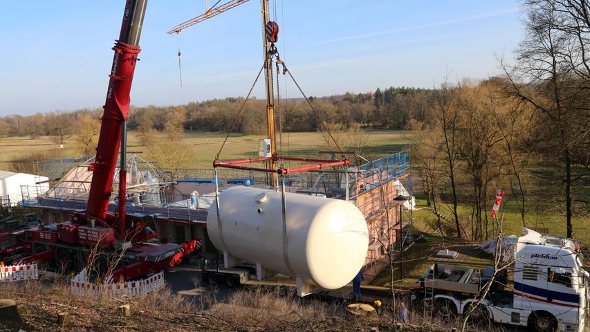 Abtransport von 30-Tonnen-Filterkesseln in Erlenstegen
