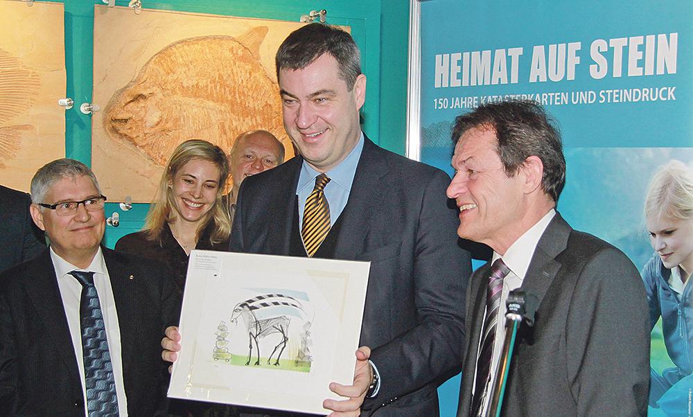 Söder eröffnet Ausstellung 