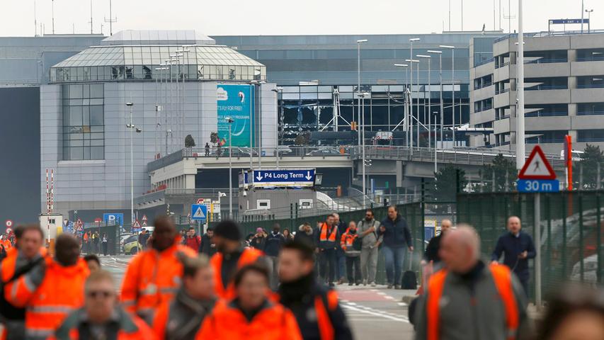 Bei Terror-Anschlägen sind am Dienstagmorgen in Brüssel mindestens 31 Menschen getötet und etwa 260 verletzt worden.