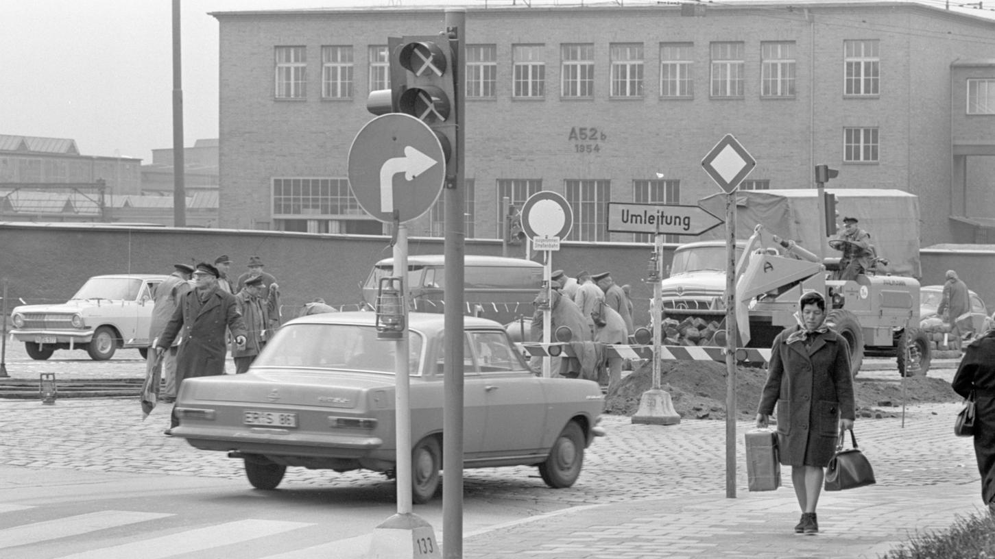 29. März 1966: Schilderwald wird immer dichter