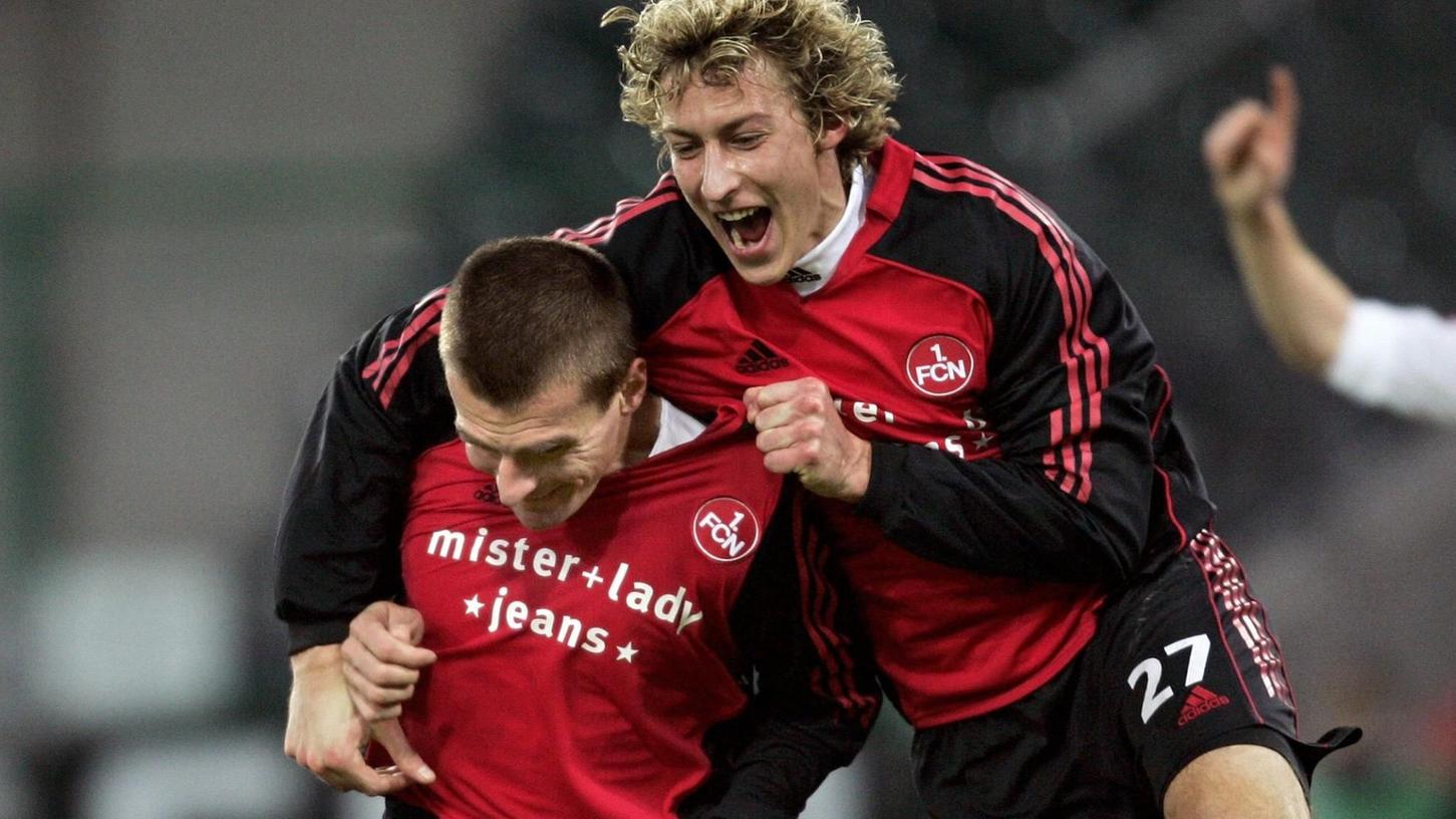 Gratulant Stefan Kießling (rechts) trifft nun für Bayer. Marek Nikl traf einst siegbringend gegen Leverkusen.