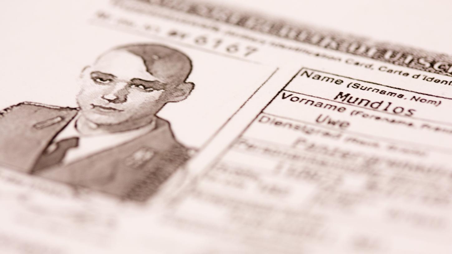 Hatte der Verfassungschutz einen Einblick in den NSU? Nach einem Bericht soll Uwe Mundlos in der Firma eines V-Mannes gearbeitet haben. Hatte der Verfassungschutz einen Einblick in den NSU? Nach einem Bericht soll Uwe Mundlos in der Firma eines V-Mannes gearbeitet haben.