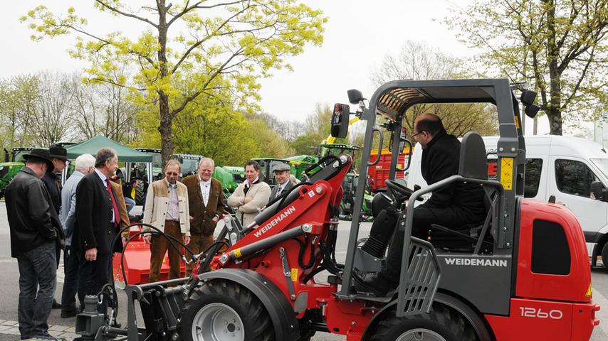 Mächtige Maschinen: Land- und Forsttechnik Ausstellung in Neumarkt