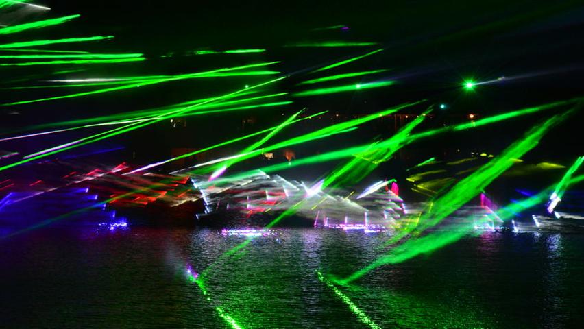 Lasershow und Feuerwerke: 