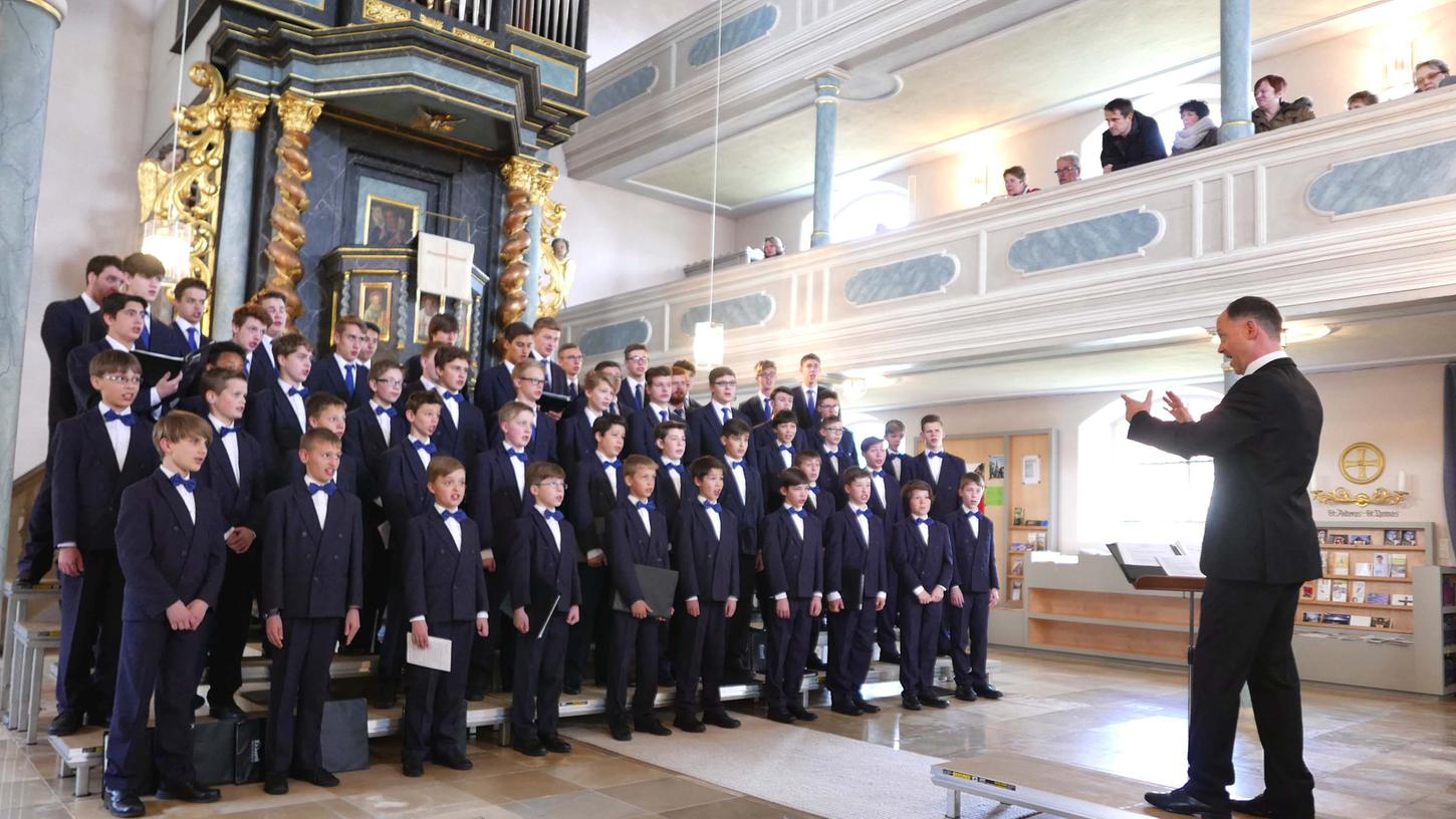 Windsbacher Knabenchor begeistert mit Konzert