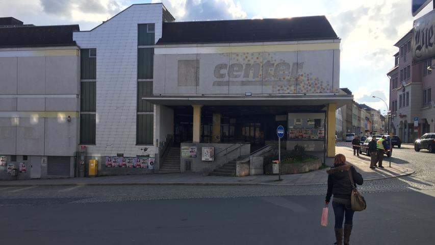 Bombendrohung legte Busbahnhof in Hof lahm