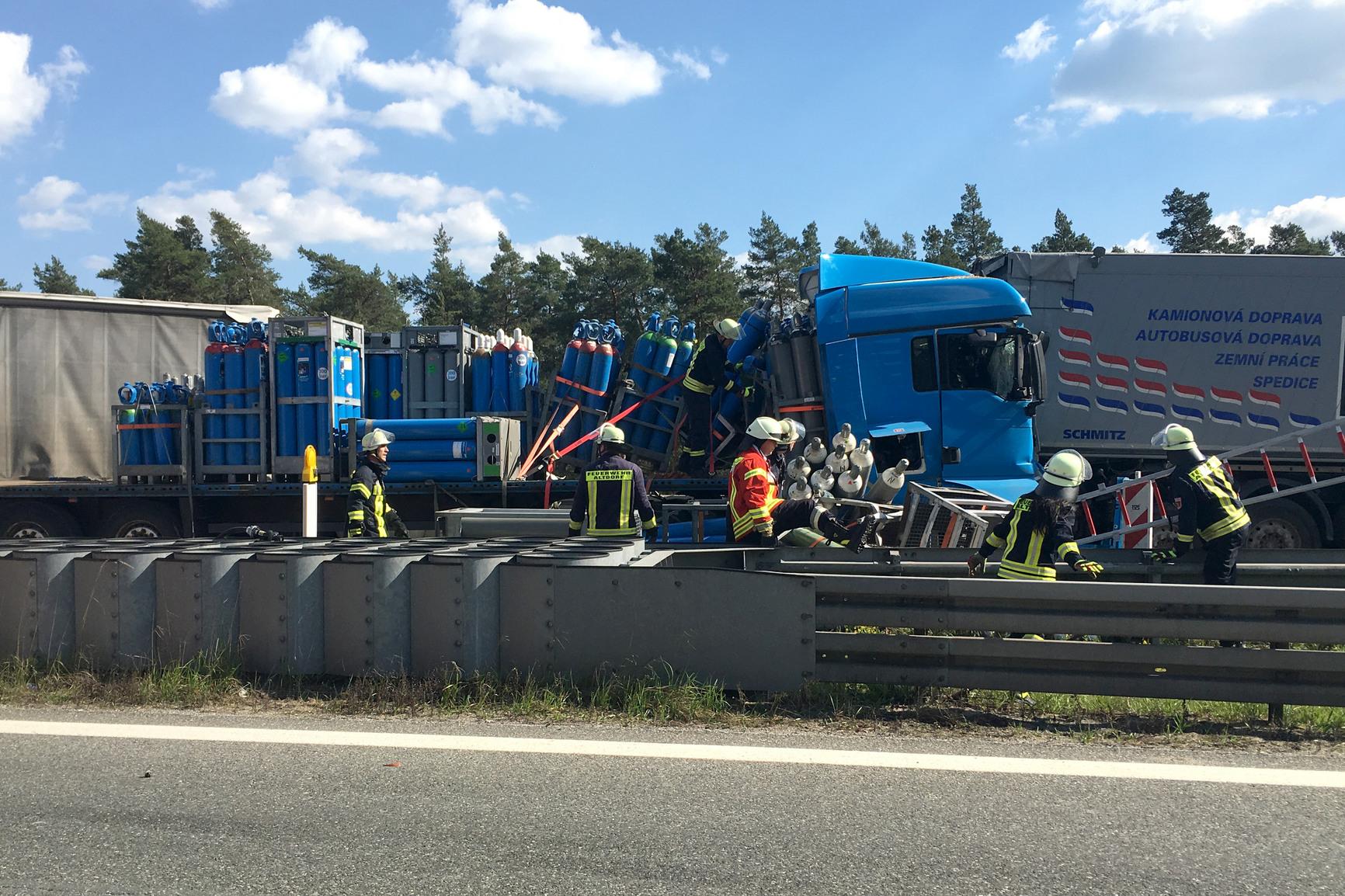 Schwerer Lkw-Unfall: A6 Seit 6 Uhr Wieder Frei | Nordbayern