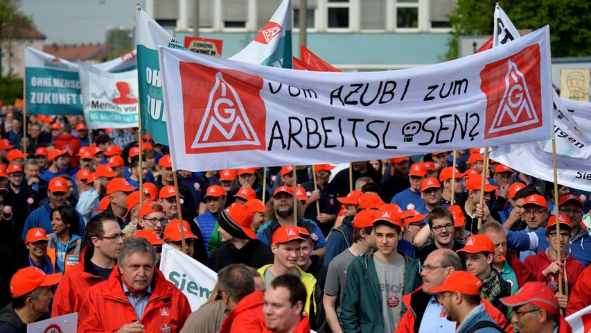 Warnstreik in Nürnberg: IG-Metall macht Druck auf Arbeitgeber