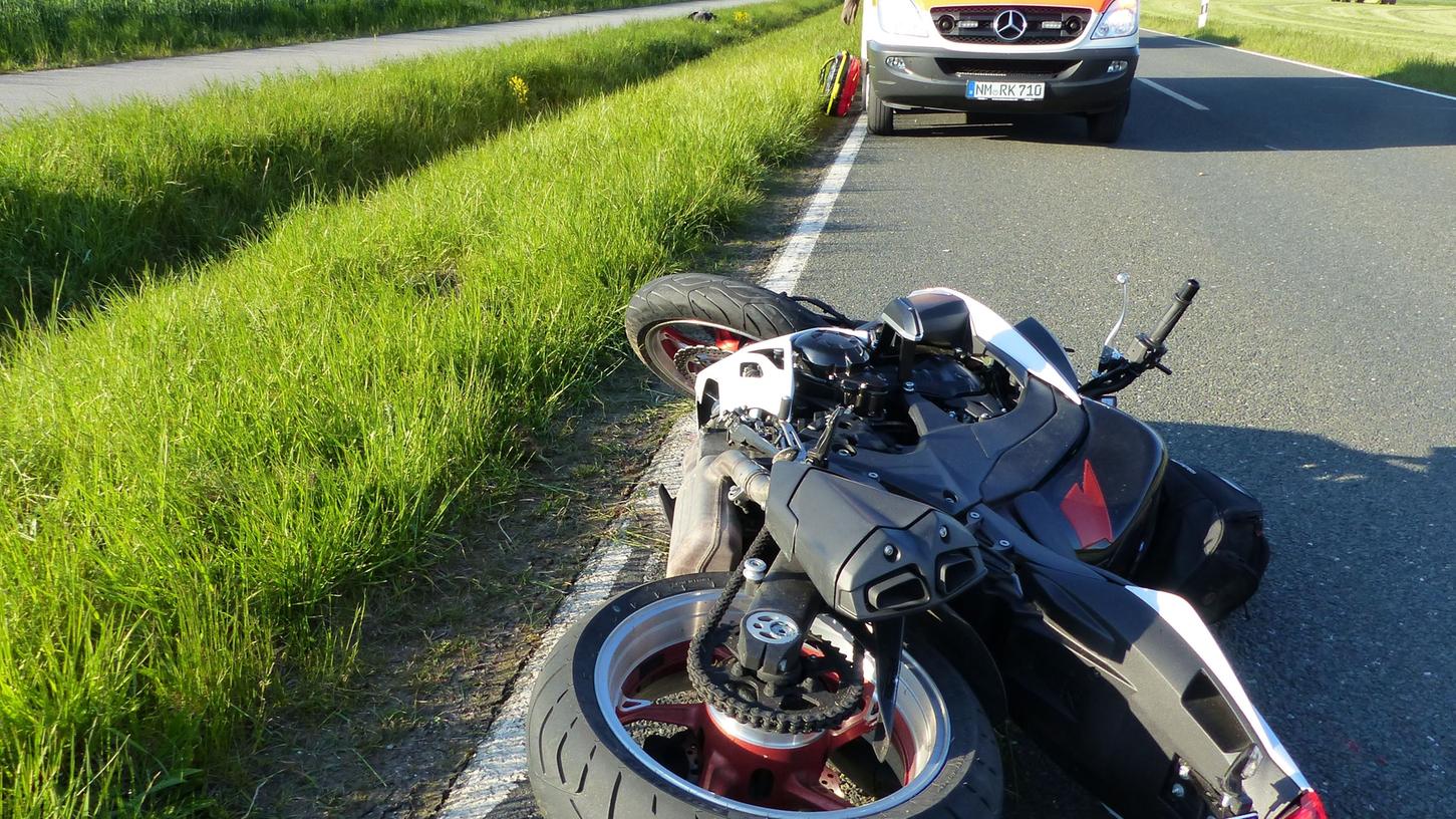 Motorradfahrer bei Freystadt schwer verletzt 