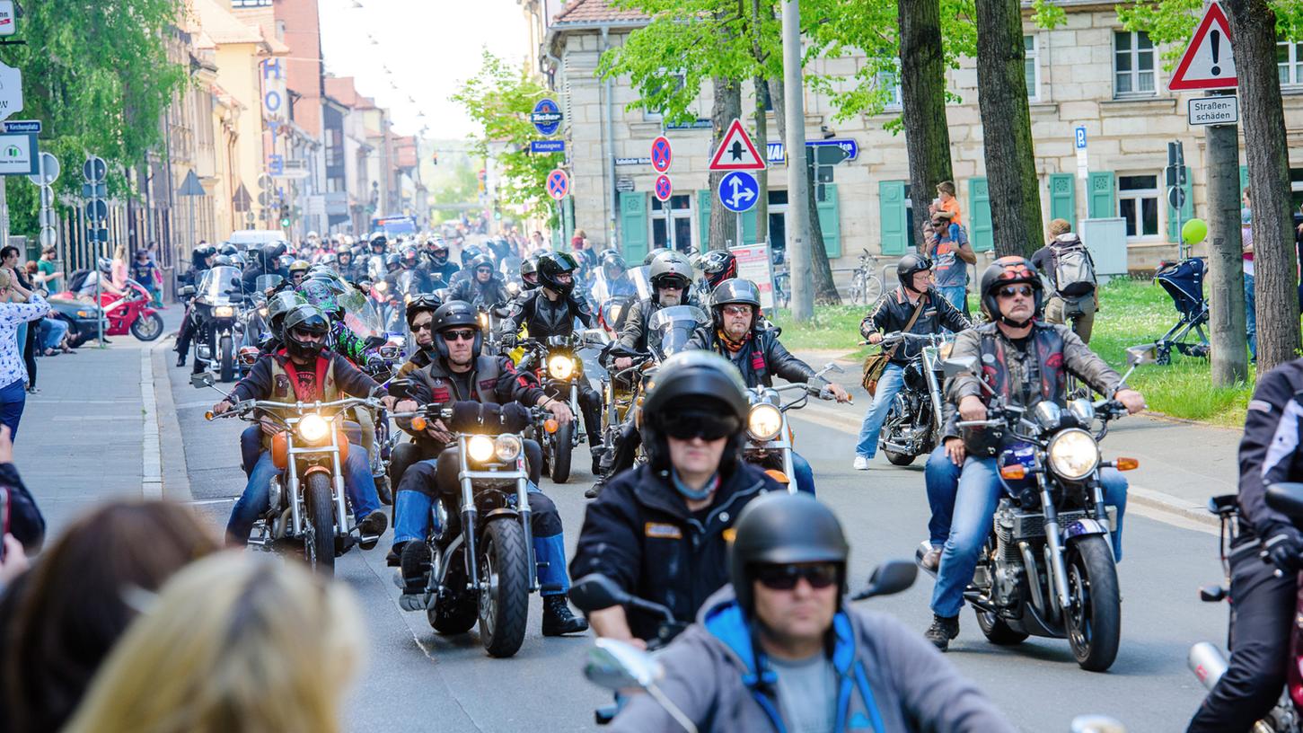 Toy Run: Starke Biker setzen sich für kranke Kinder ein