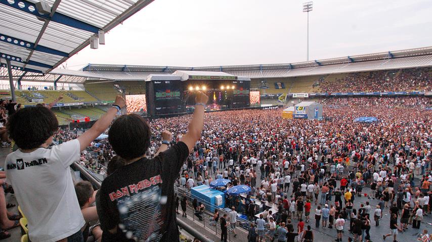 Die Paten der New Wave of British Heavy Metal zogen 2003 wahre Menschenmassen zur Centerstage, die damals noch im Fußballstadion untergebracht war.