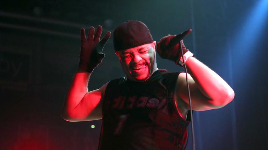 Ice-T lieferte das ultimative Body Count-Statement: "Talk Shit - Get Shot!"