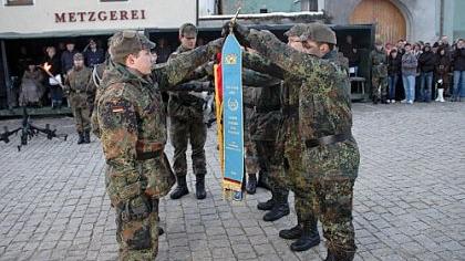 Können Soldaten treu sein? Können Soldaten treu sein?