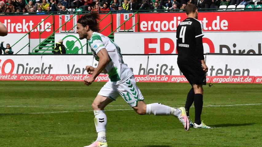 Immerhin: Im letzten Heimspiel besinnen sich die Fürther Spieler noch einmal, zeigen eine über weite Strecken engagierte Vorstellung und gewinnen gegen den SV Sandhausen zum Abschluss der Saison mit 3:1. Dabei...