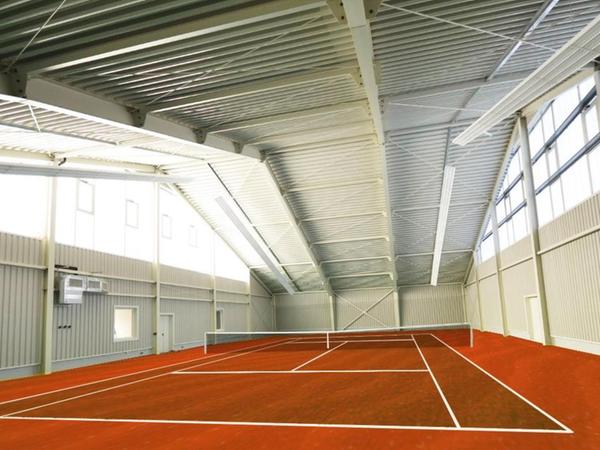 Ebser Tennishalle vor Fertigstellung