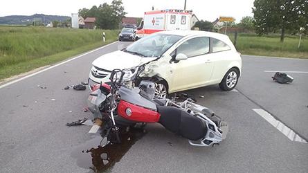 Motorradunfall bei Forst: Biker schwer verletzt