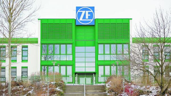 Auch bei der ZF gibt es in Bayern Weihnachtsgeld in Höhe von maximal 55 Prozent eines Brutto-Monatsgehalts.