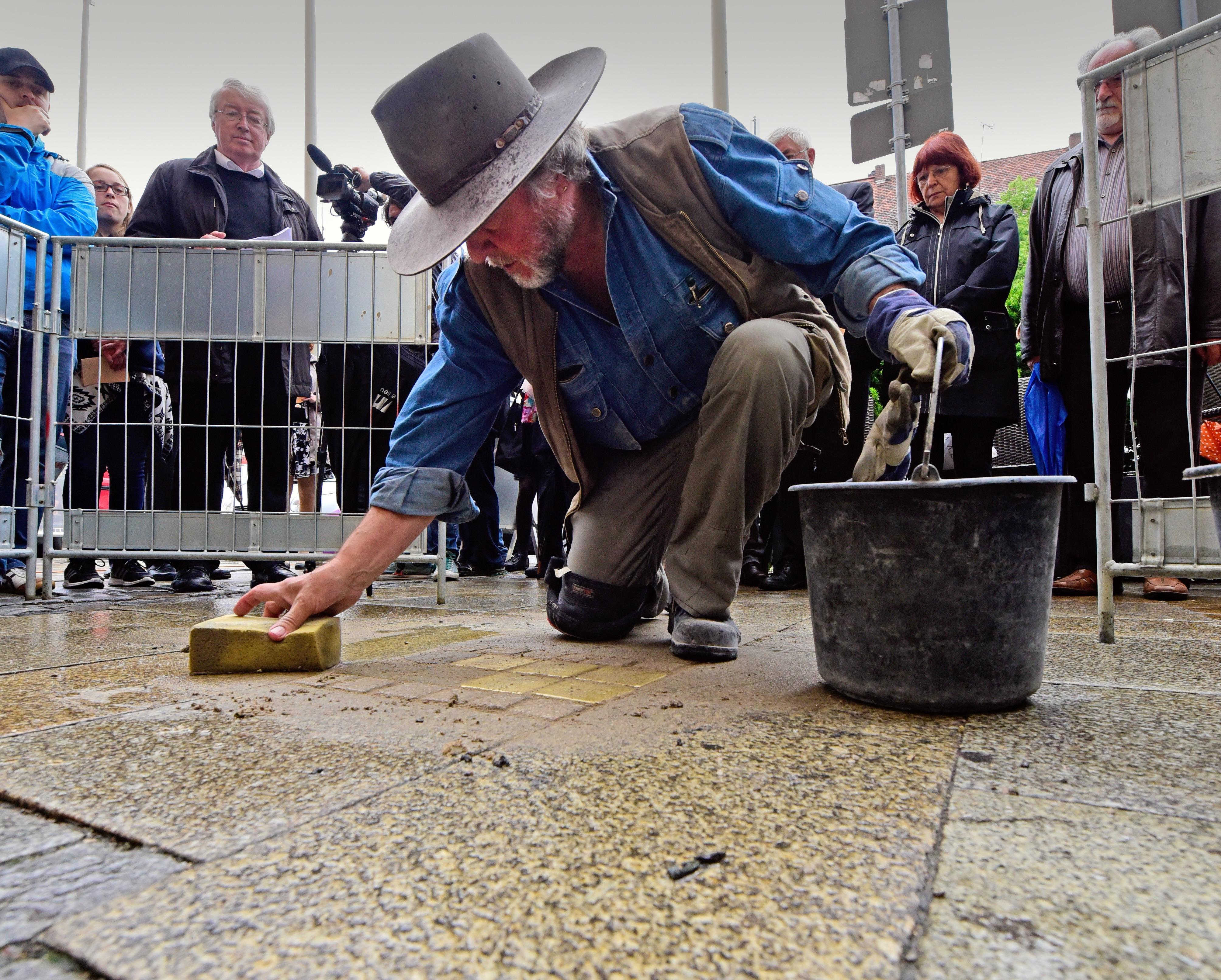 "Stolpersteine" in Neumarkt und Sulzb&uuml;rg