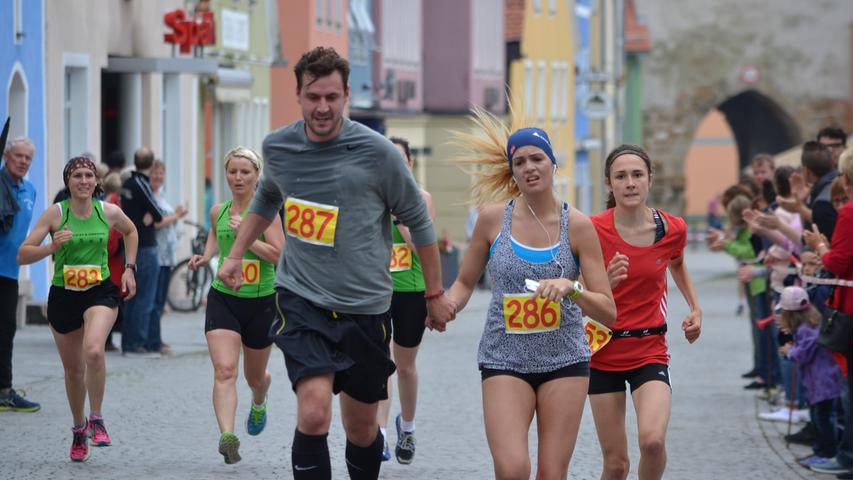 Auch bei der 23. Auflage des Volksfestlaufes erzielten die Sportler in Freystadt starke Ergebnisse.