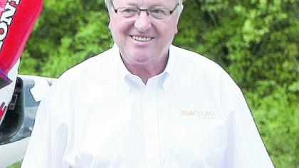 Hohe Kosten: Hans Lang, Sportleiter des ADAC Nordbayern, weiß, dass ernsthafter Motorsport teuer ist. Hohe Kosten: Hans Lang, Sportleiter des ADAC Nordbayern, weiß, dass ernsthafter Motorsport teuer ist.