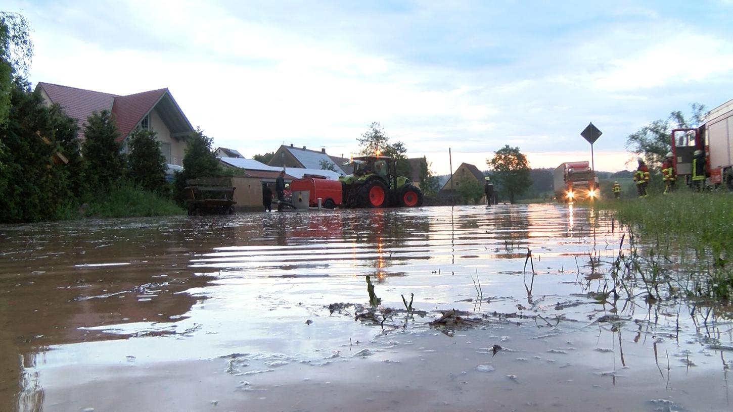 Viele Ortschaften im Landkreis Ansbach waren erneut von den Fluten betroffen.