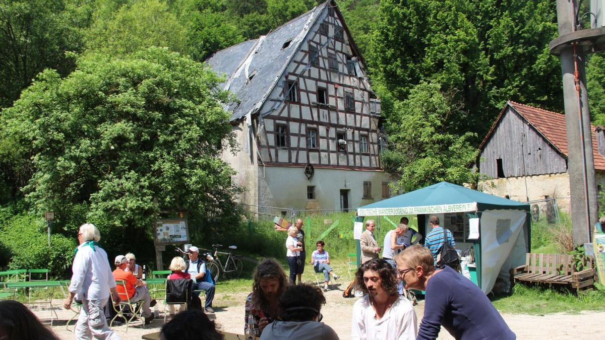 Fränkischer Albverein bot Wandern mit Blinden an Nordbayern