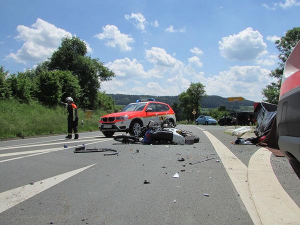 Motorradfahrer stirbt nach Unfall auf B2 bei Gräfenberg